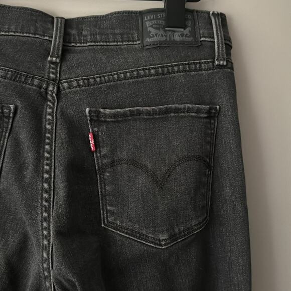 LEVIS 311 MID-RISE SHAPING STUDDED SKINNY JEANS SIZE 28 CHARCOAL GRAY SZ 28 - Picture 5 of 9